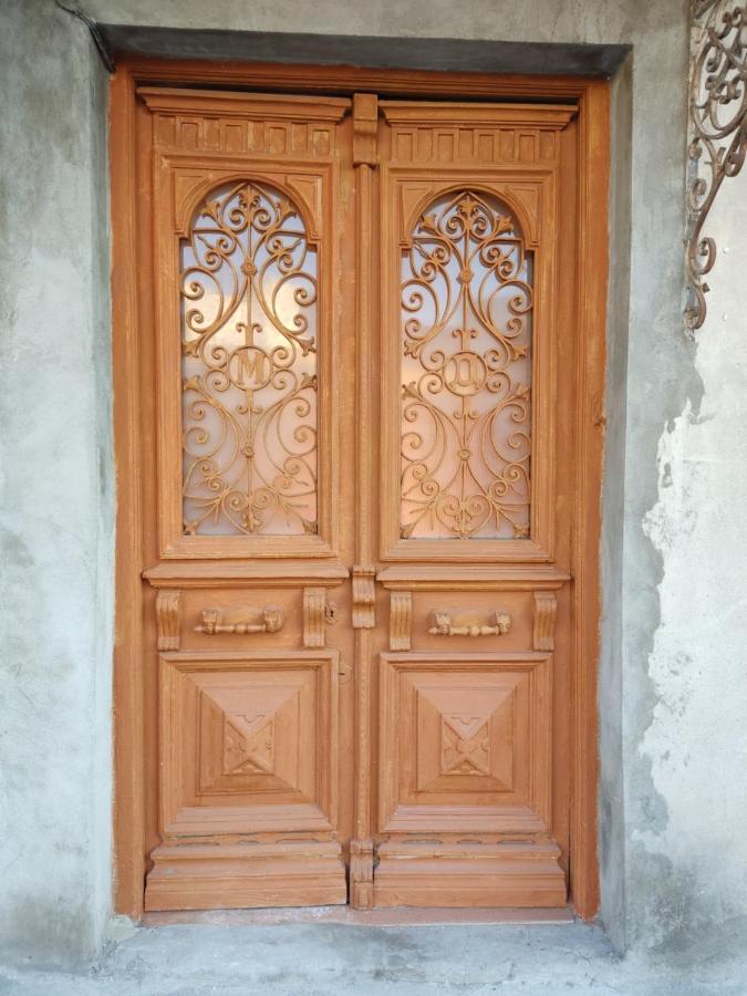 Vintage Door Tbilisi Apartment Exterior foto